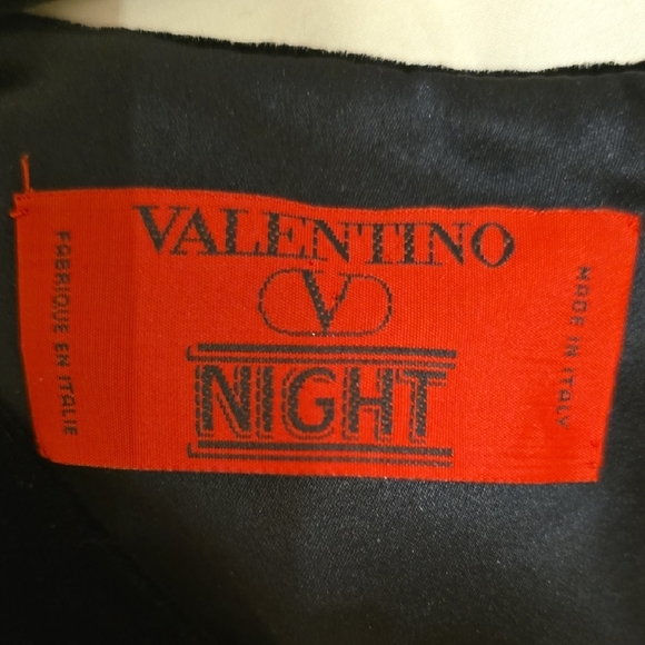 Valentino Virgin Wool Black and Cream Tweed Mini Dress. Vintage Night. - Picture 2 of 16